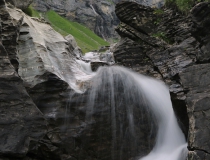 Vodopád v Bernských Alpách I. (Švýcarsko)