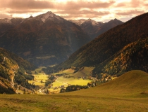 Pohled na Resseck 2498 m n.m. (Rakousko)